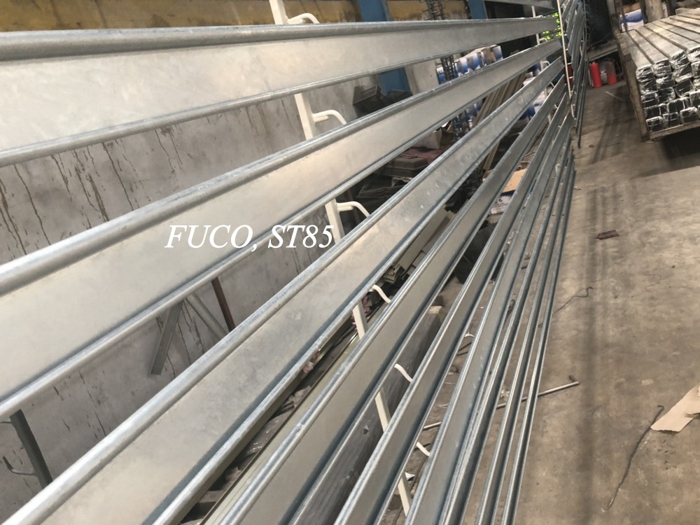 Cửa cuốn siêu trường ST85