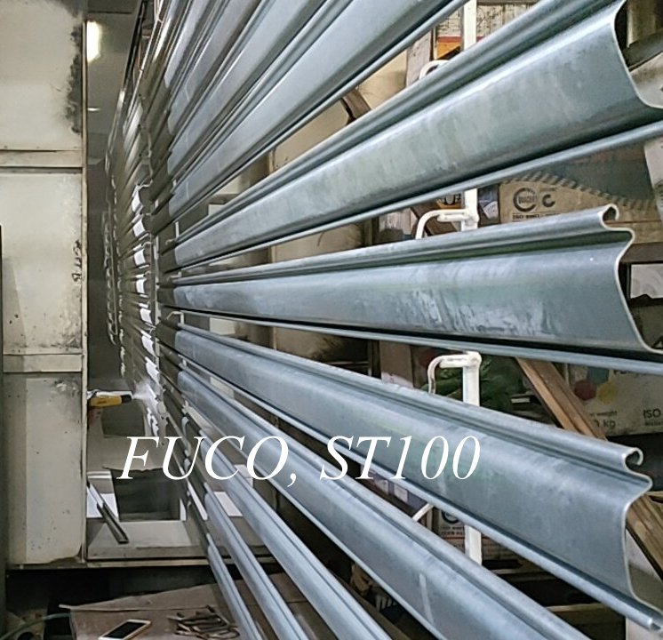 Cửa cuốn siêu trường ST100